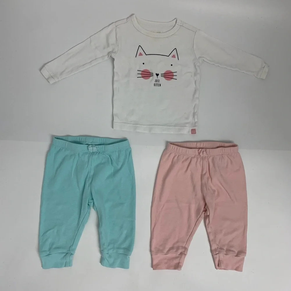 Baby Gap girls Pajama Sz 6-12M